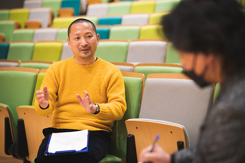 A contribution to sustainability unique to an entertainment company. Curtains Open for Avex Class: Power of Believing in Talent and Dreams