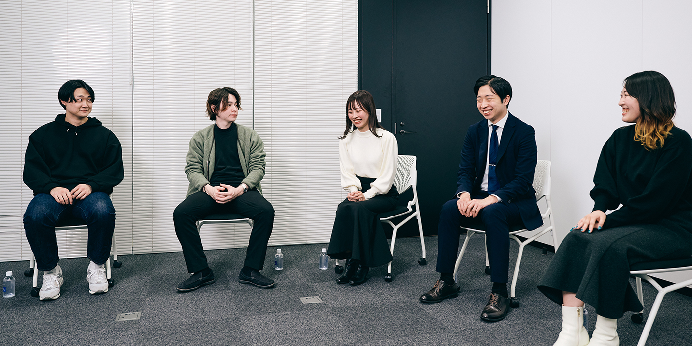 Challenges and Possibilities in the Entertainment Market: What Newly Grads Face in Tumultuous Times