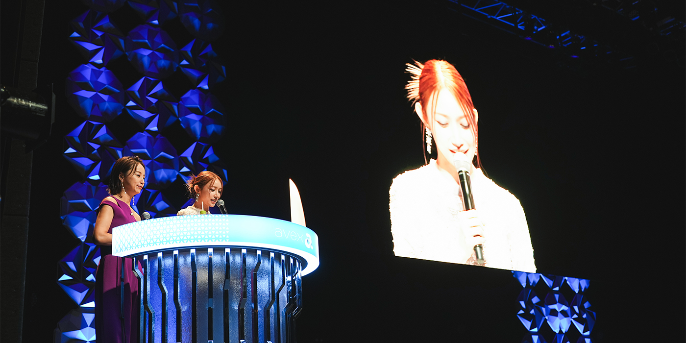 All employees acknowledge, honor, and cooperate with the group companies’ efforts and challenges. Report on the general assembly “xeva live,” a live stage performance filled with enthusiasm