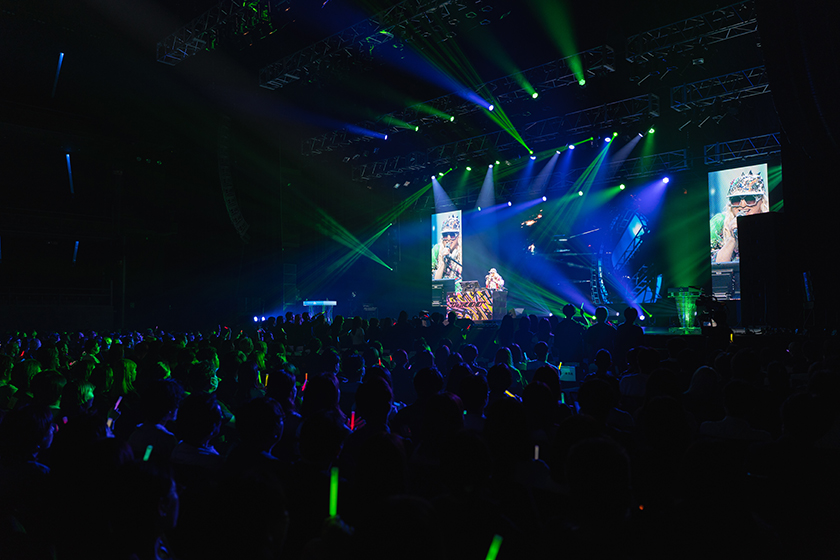 社員総会『xeva live 2025』一人ひとりの熱量で紡ぐエイベックスの未来